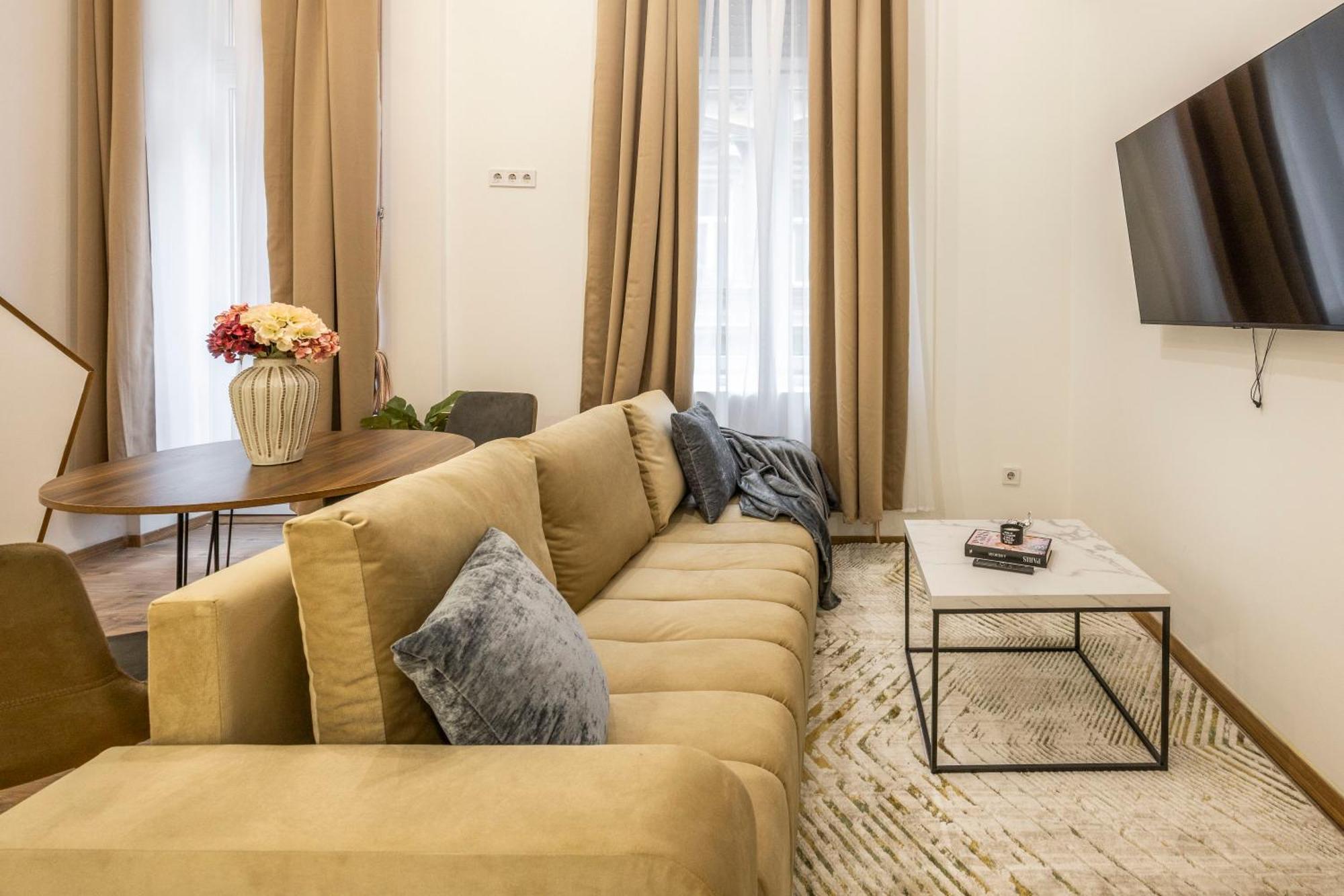 Charming Grand Residence In The Heart Of 布达佩斯 外观 照片